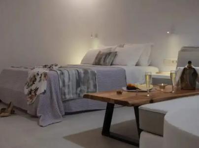 Ambience Suites - 24