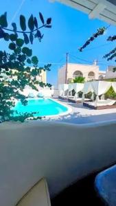 Ambience Suites - 37