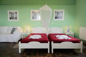 Ocea Retreat, Karlovasi