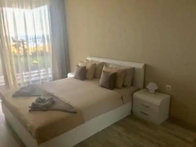 Apartcomplex Golden Bay - 1