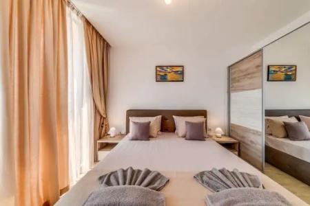 Apartcomplex Golden Bay - 4