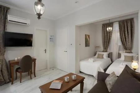 V1935 Luxurious Apartments - 81