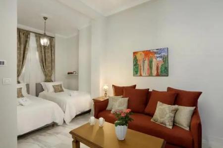 V1935 Luxurious Apartments - 2