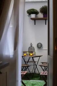 V1935 Luxurious Apartments - 3