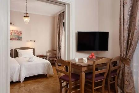 V1935 Luxurious Apartments - 42