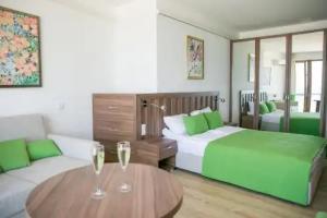 Villa RK DeLuxe, Zatoka