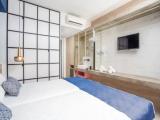 1 Bedroom Deluxe Triple room with balcony