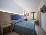 Standard Double room with lake view