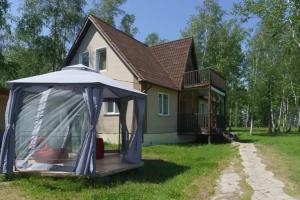 Lesnaya Skazka Guest House, Novosibirsk