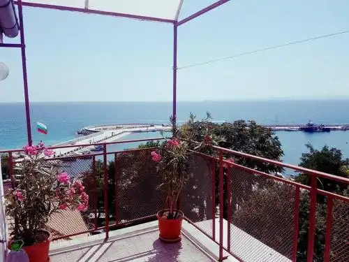 Anastasiya's Rooms with Stunning Sea Views - 25