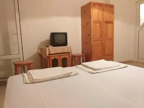 Anastasiya's Rooms with Stunning Sea Views - 8