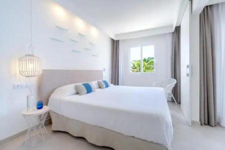 Fergus Style Carema Beach - 81