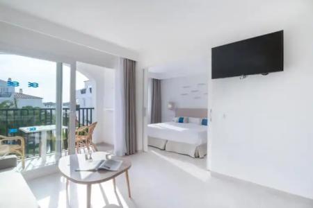 Fergus Style Carema Beach - 86