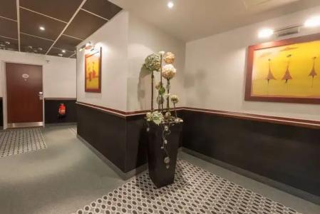 Kyriad Limoges Centre - Gare - Atrium - 15