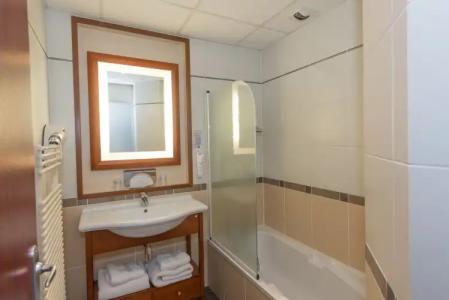 Kyriad Limoges Centre - Gare - Atrium - 7