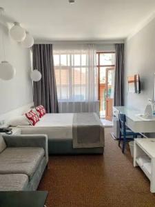 Delight Deluxe & Spa - 72