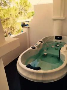 Aphrodite Boutique - 16