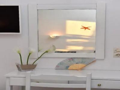 Aphrodite Boutique - 68