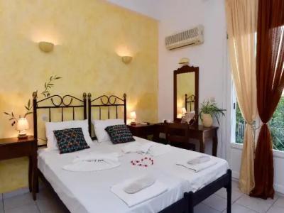 Aphrodite Boutique - 113