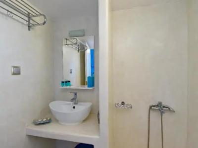 Aphrodite Boutique - 73