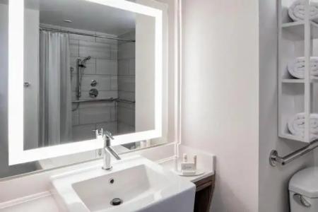 Courtyard New York World Trade Center Area - 41