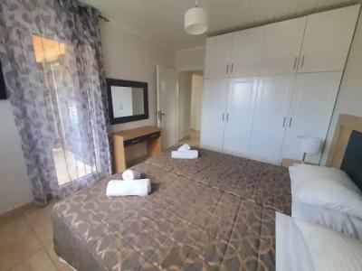 Bella De Lux Apts - 26