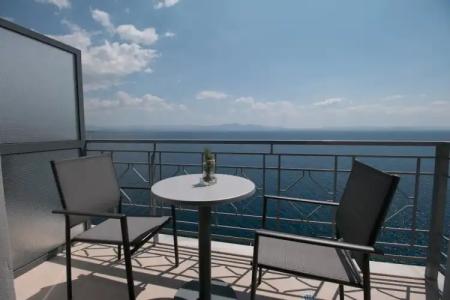 Infinity Gytheio - 16