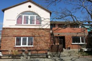 Suritsa Guest house, Kerch