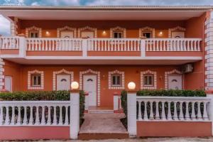 Riposo Studios & Apartments, Kavos