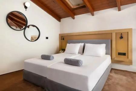 Costa Lindia Beach - 63