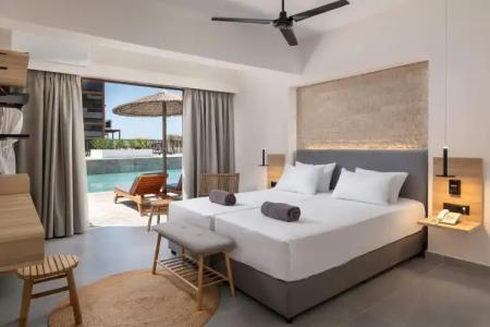 Costa Lindia Beach - 76