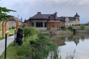 Gotelno-restoranniy kompleks Provans park, Pochaiv