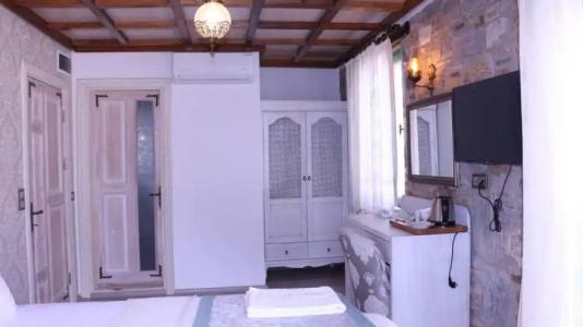 Celsus Boutique - 55