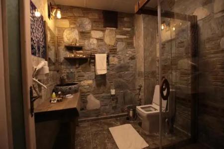 Celsus Boutique - 70