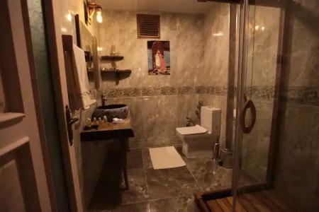 Celsus Boutique - 109