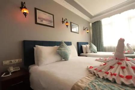 White Pearl Apart - 70