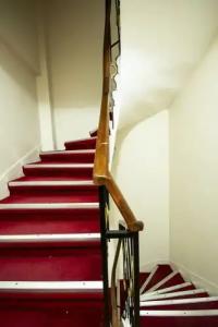 White Pearl Apart - 10