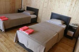 BLACK-HOUSE, Pitsunda
