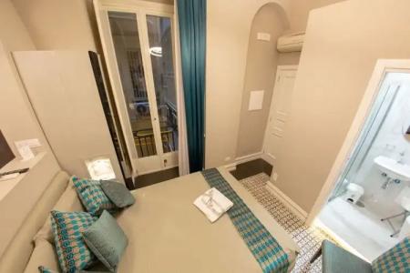 Leone Camere d'Autore -Chiaia - 44