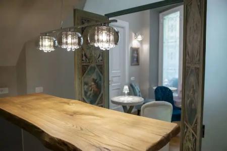 Leone Camere d'Autore -Chiaia - 13