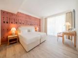 Double Junior Suite with balcony and with land view
