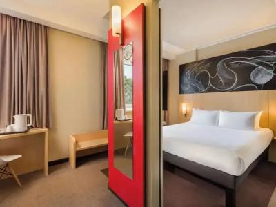 ibis Kyiv Railway Station - 39