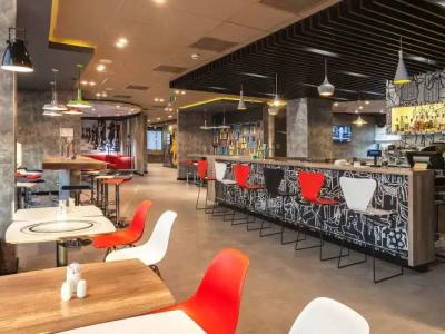 ibis Kyiv Railway Station - 14