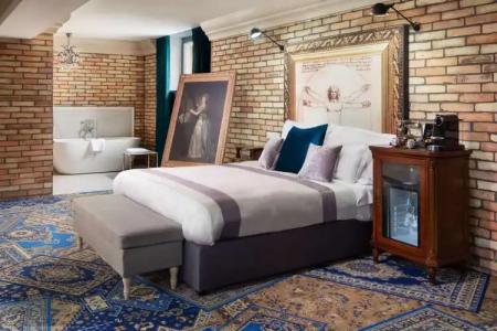 Mystery Budapest, Preferreds & Resorts - 138