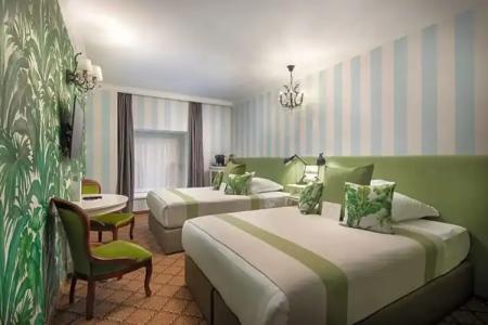 Mystery Budapest, Preferreds & Resorts - 119