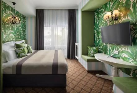 Mystery Budapest, Preferreds & Resorts - 122