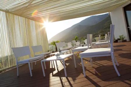 Lifestyle Vitar - Adults Only - 21