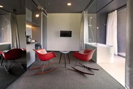 Lifestyle Vitar - Adults Only - 34