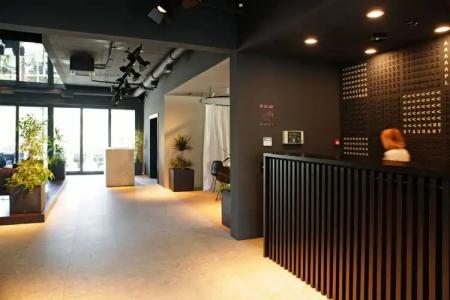 Lifestyle Vitar - Adults Only - 14