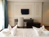 Junior Suite with city view